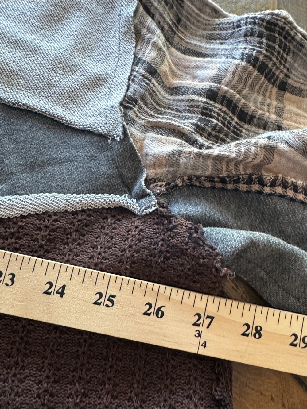 POL Women's Patchwork Peace Sign Sweater - Sz Med - Picture 6 of 8